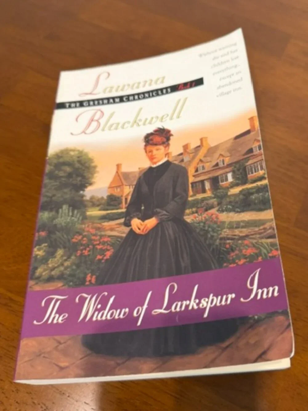 The Widow of Larkspur Inn (The Gresham Chronicles Book 1)